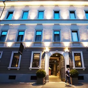 ***** Hotel Fifty House Cellini Włochy